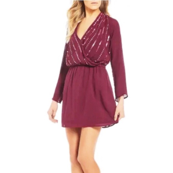 Chelsea & Violet Dresses & Skirts - 🖤 Amazing Sequined Mini Dress 🖤